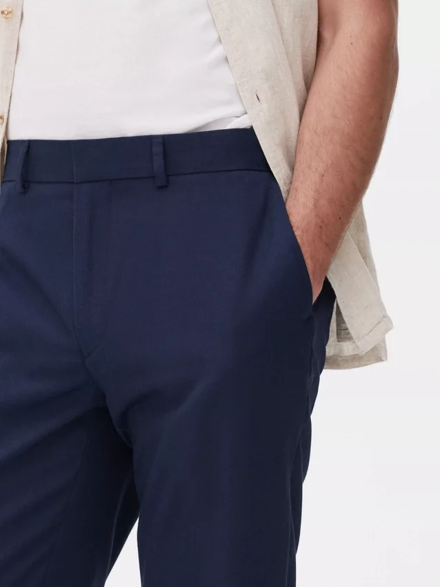 Formelle bukser i twill med slim fit