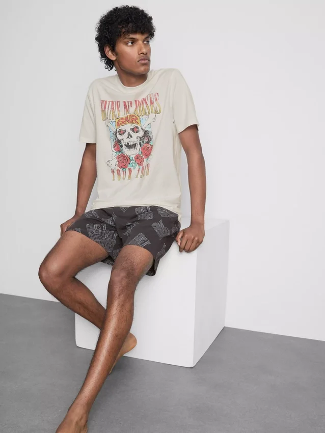 Guns N' Roses pyjamassæt med korte Shorts