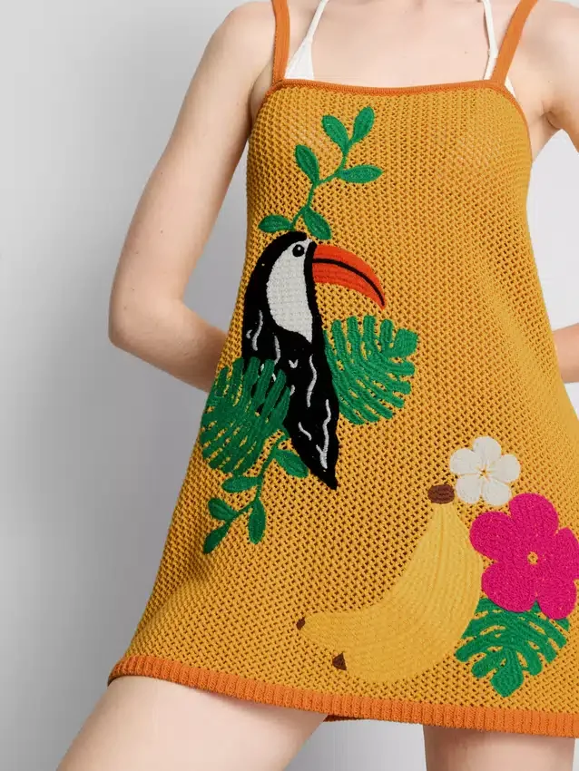 Hæklet, broderet strandminikjole