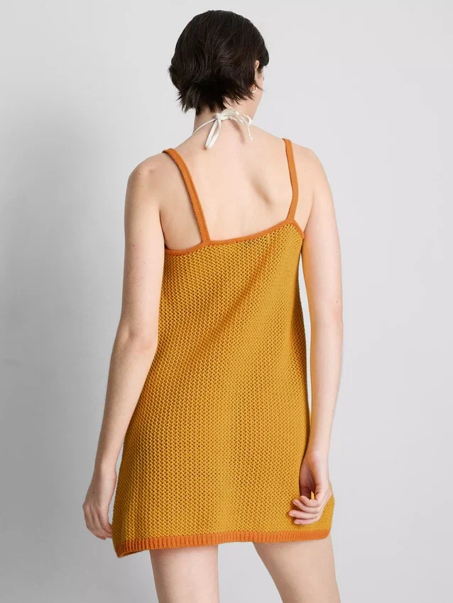 Hæklet, broderet strandminikjole