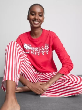 Hello Kitty-pyjamasser med striber