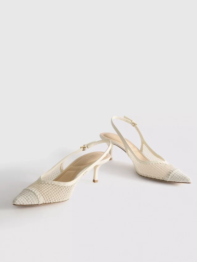 Højhælede sko med slingback i mesh med bred pasform