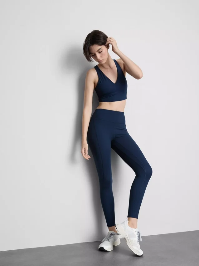 Højtaljede, glatte active-leggings med støtte