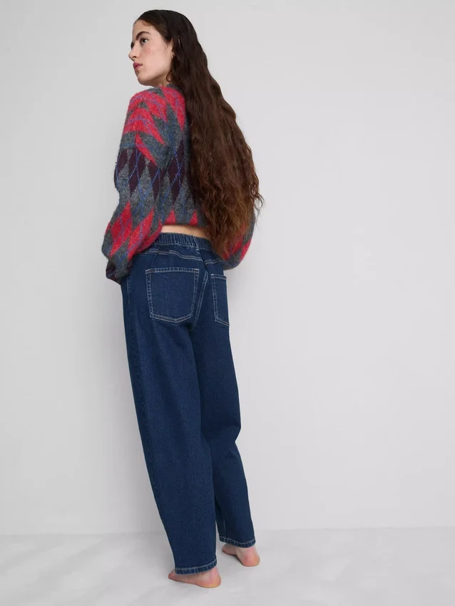 Jeans i bomuldsdenim med høj talje og konisk snit