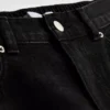 Jeans i bomuldsdenim med høj talje og konisk snit