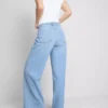 Jeans i bomuldsdenim med mellemhøj talje og brede ben
