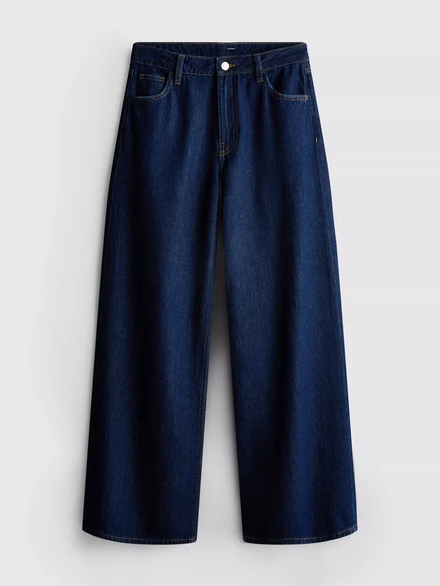 Jeans i bomuldsdenim med mellemhøj talje og brede ben