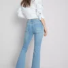 Jeans i bomuldsdenim med udvidede ben og mellemhøj talje