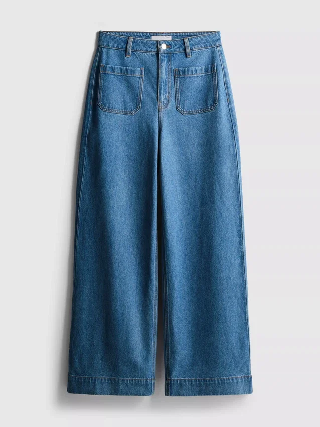 Jeans med brede ben og lommer foran