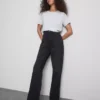 Jeans med høj talje og lige ben
