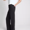 Jeans med høj talje og lige ben