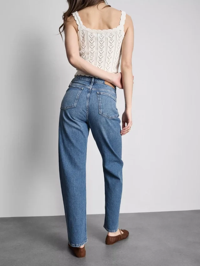 Jeans med høj talje og lige ben