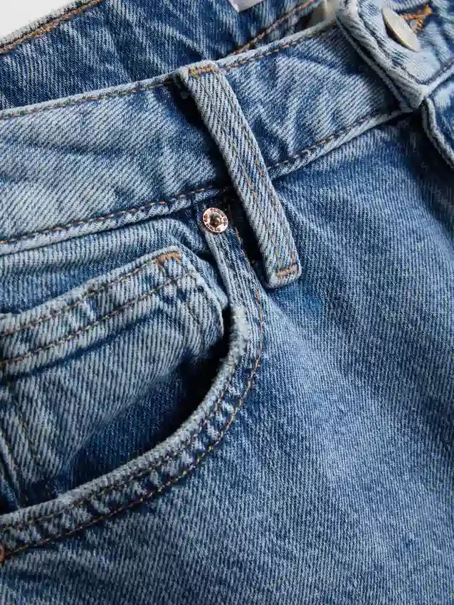 Jeans med høj talje og lige ben