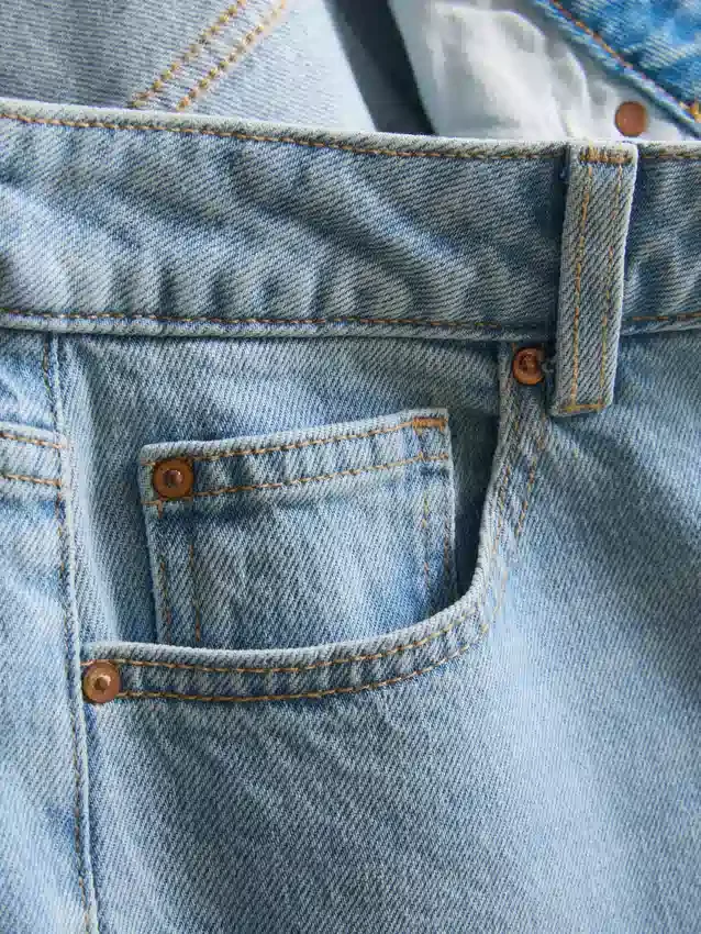 Jeans med høj talje og lige ben
