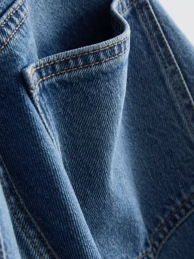 Jeans med høj talje og lige ben