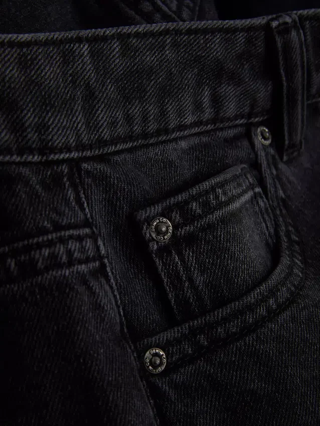 Jeans med høj talje og lige ben