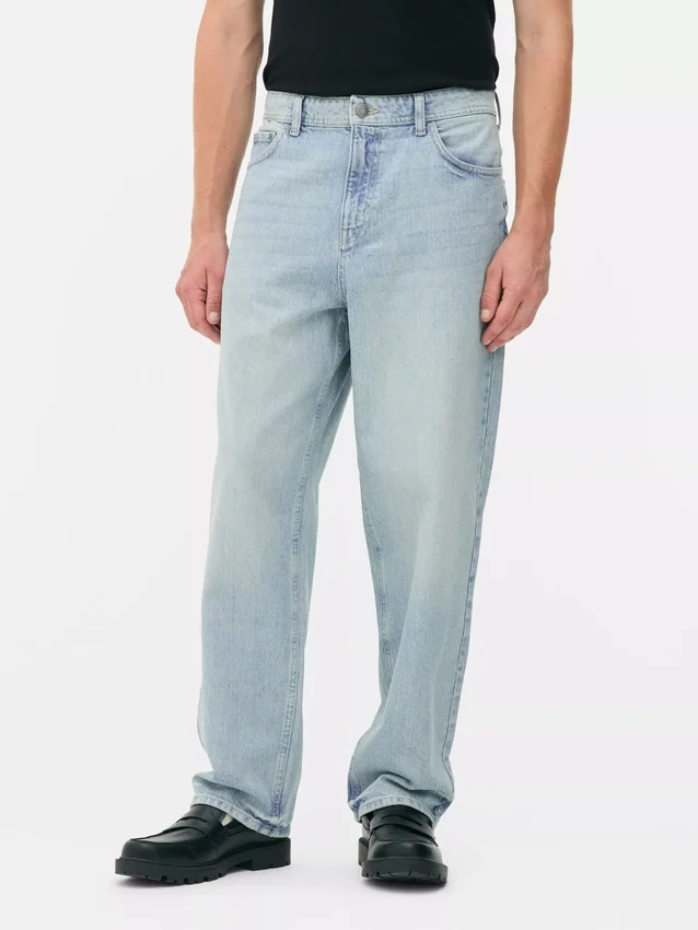 Jeans med høj talje og løs pasform