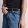 Jeans med høj talje og løs pasform