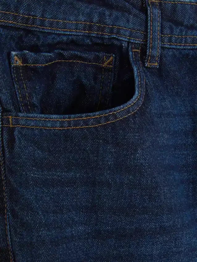 Jeans med høj talje og løs pasform