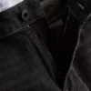 Jeans med mellemhøj talje og lige ben