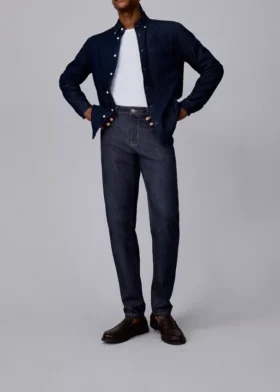 Jeans med mellemhøj talje og slim fit