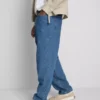 Jeans med middelhøj talje og afslappet pasform