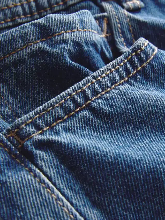 Jeans med middelhøj talje og afslappet pasform