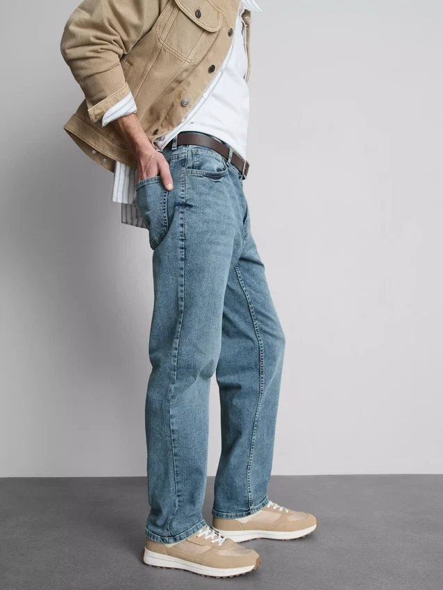 Jeans med stræk og lige ben