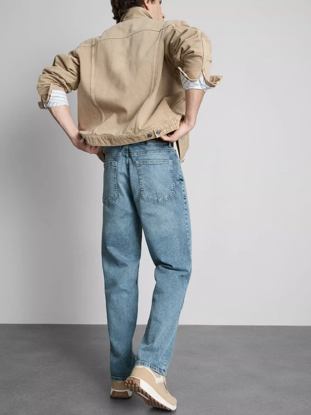 Jeans med stræk og lige ben