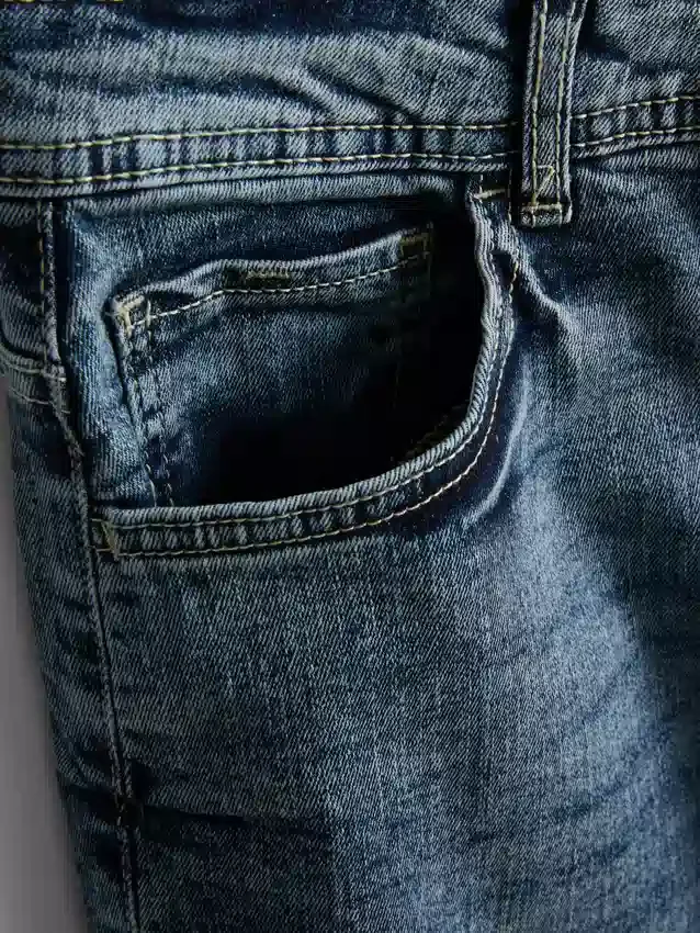 Jeans med stræk og lige ben