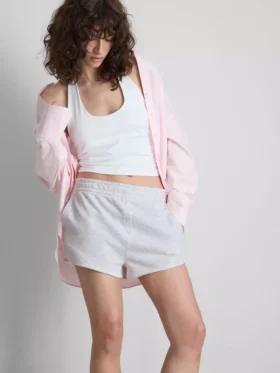 Jersey-shorts med knapdetaljer i bomuldsrigt materiale