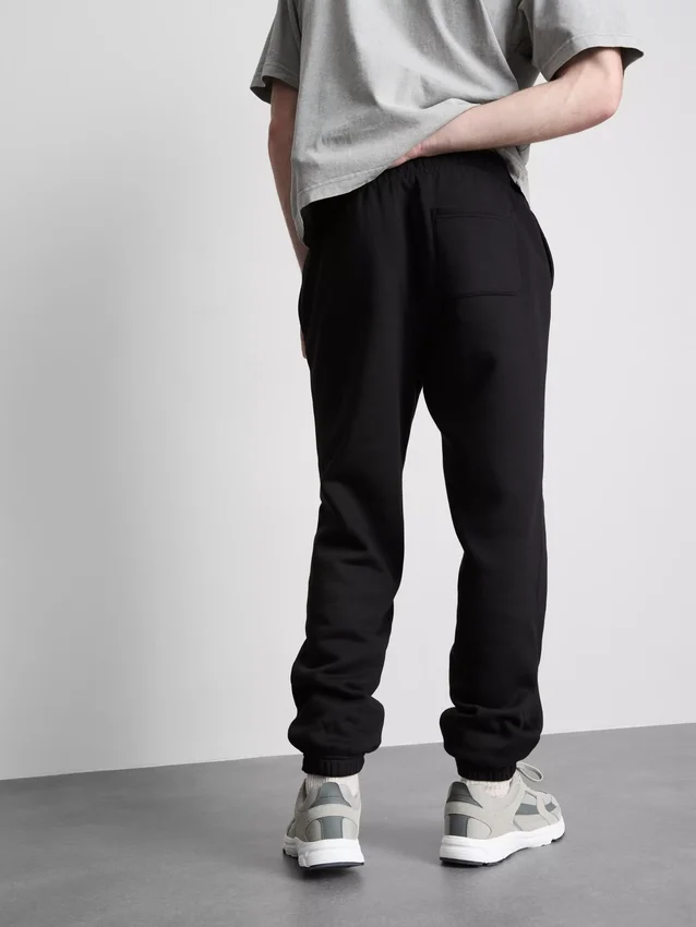 Joggingbukser med elastisk talje og manchetter