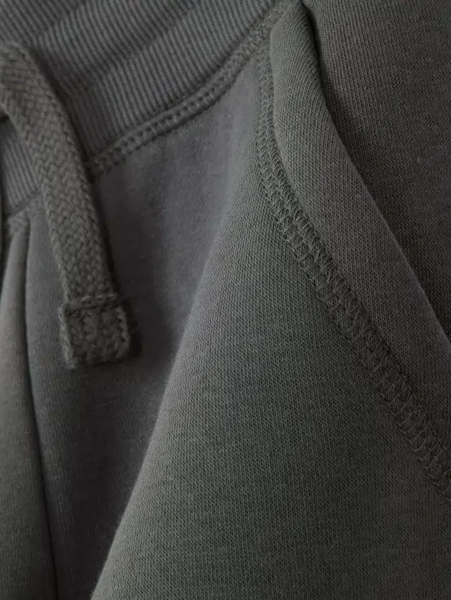 Joggingbukser med snøre og manchetter