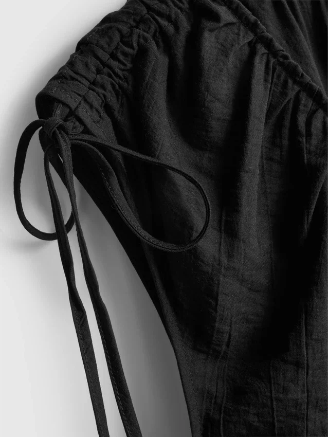 Jumpsuit med V-udskæring og ballonben