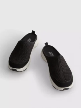 Komfortable mules med memory foam