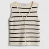 Kompakt strikket vest