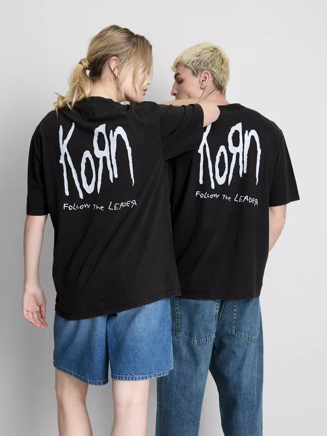 Korn-T-shirt med grafisk print