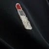 Kort baby-T-shirt med perler, med højt bomuldsindhold
