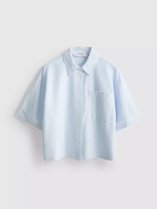 Kort, firkantet oxfordshorts med korte ærmer