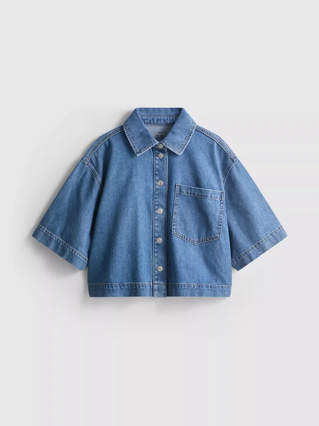 Kort, firkantet skjorte i bomuldsdenim