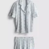 Kort pyjamassæt i boyfriend-stil med print