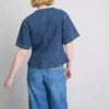 Kortærmet top i bomuldsdenim med snøret talje