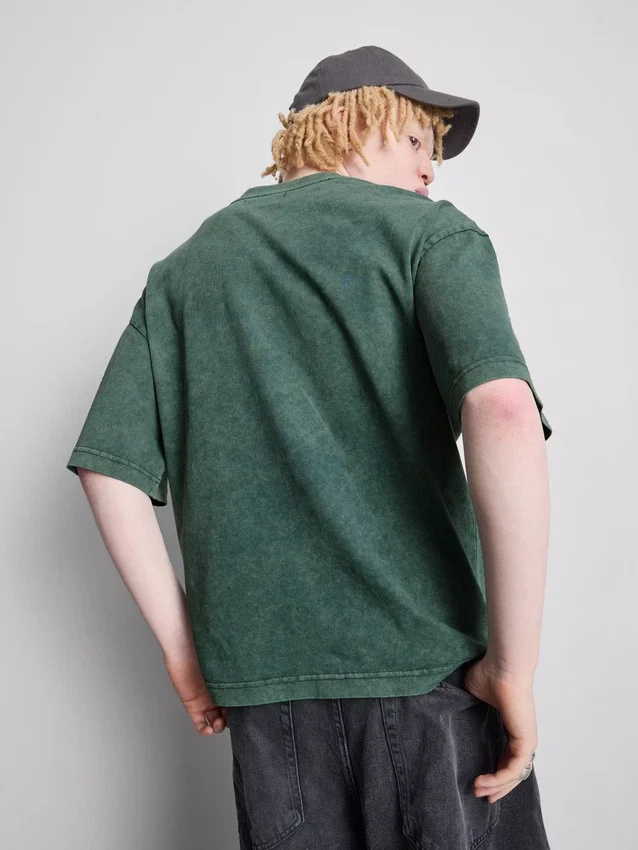 Kortærmet vasket T-shirt