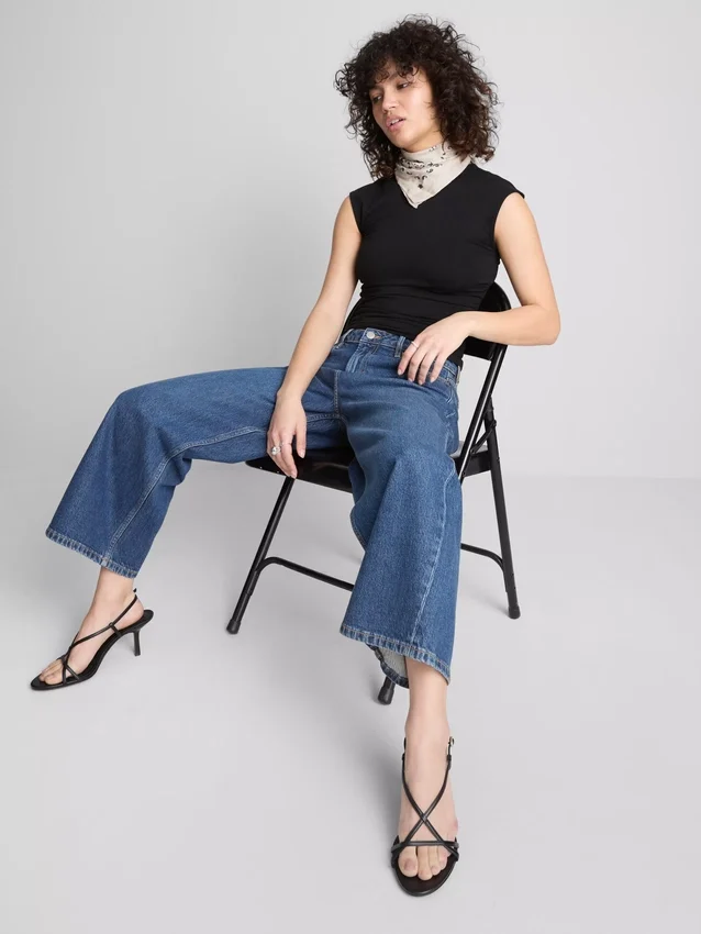 Korte jeans i denim med brede ben