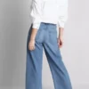 Korte jeans i denim med brede ben