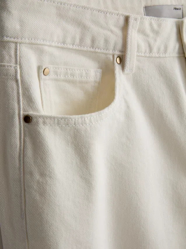 Korte jeans i denim med brede ben