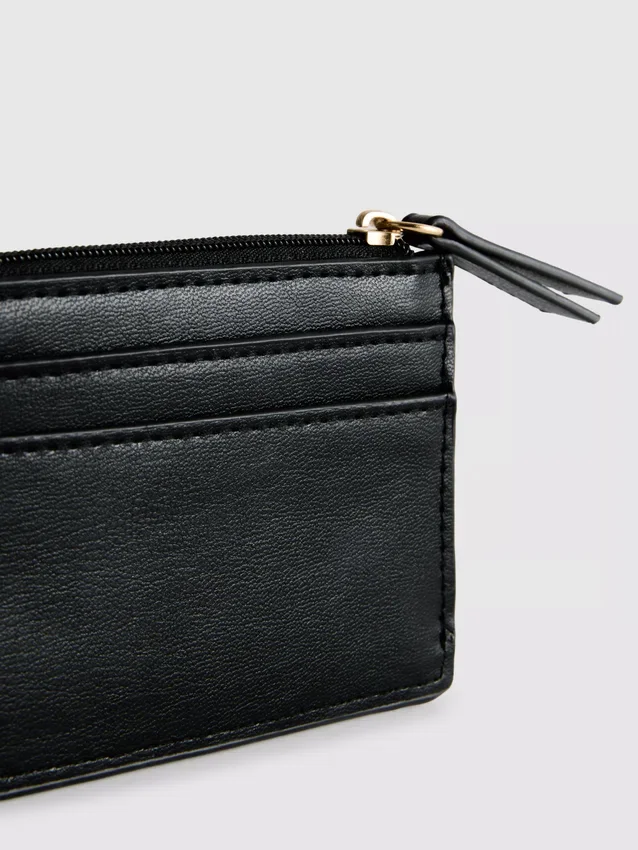 Kortetui med initialer i quiltet design