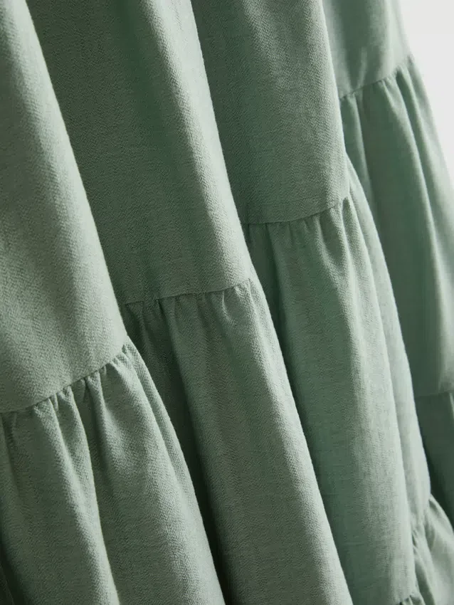 Lagdelt maxi-nederdel