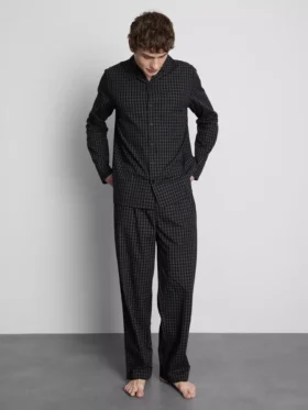 Lang pyjamasser i ternet poplin