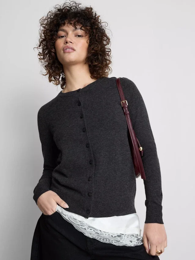Langærmet cardigan med rund hals